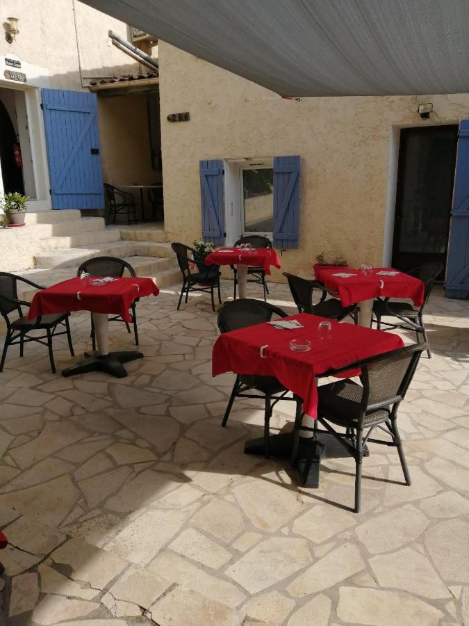 Auberge La Folie ソセ・レ・パン エクステリア 写真